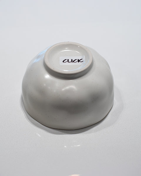 11cm Noodle bowl with a dimpled ceramic finish in a delicate cream shade