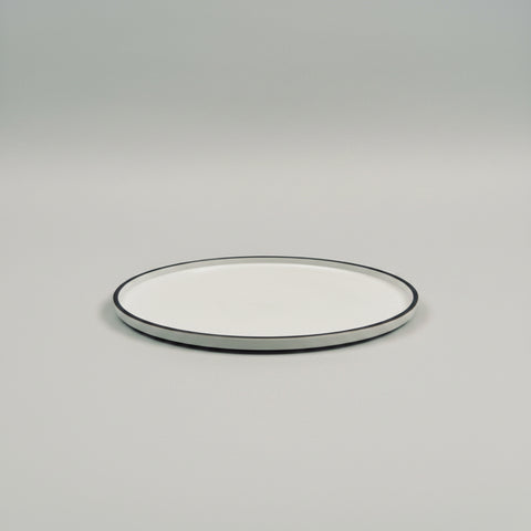 Plate Black Edged 27cm