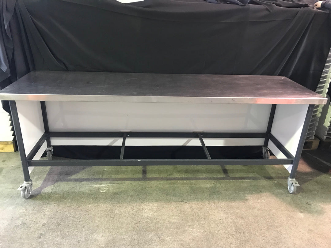 Table- Stainless Preparation/ Bar with wheels – Click for Hire